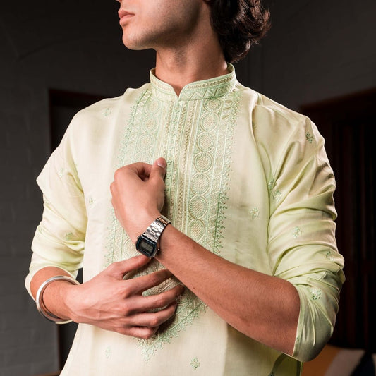 Suutraa Men's Pista Green Silk Embroidered Kurta - suutraa.com