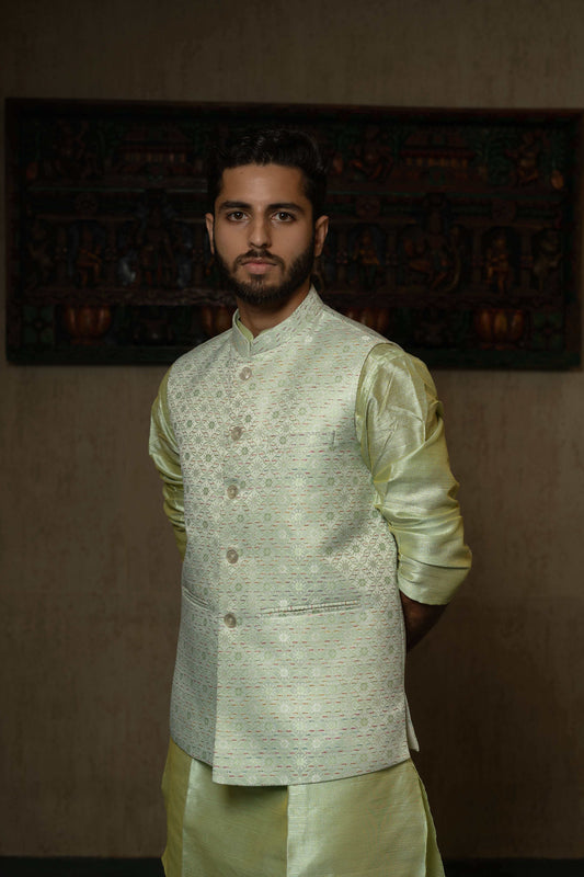 SUUTRAA MEN'S PISTA GREEN SILK NEHRU JACKET
