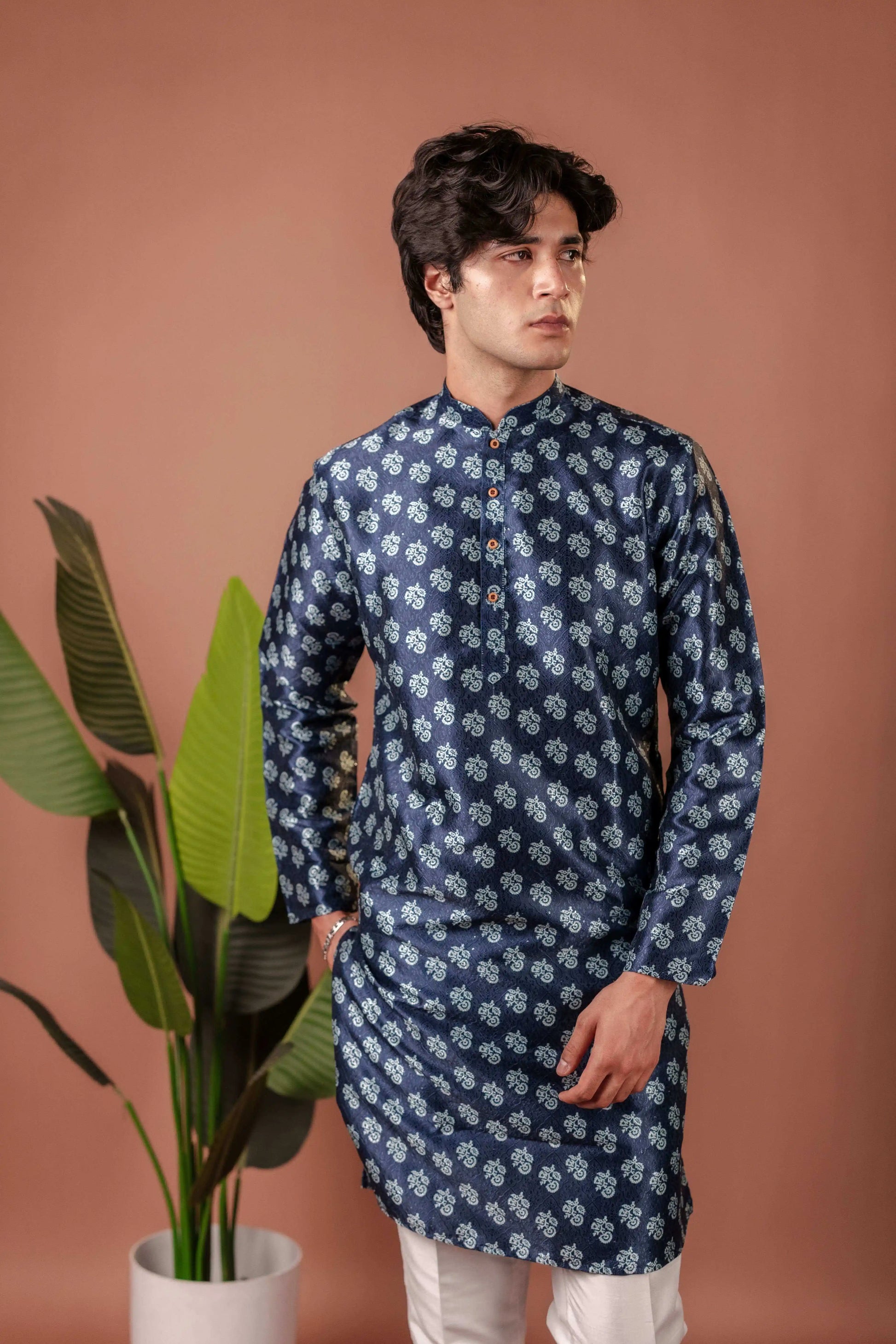 Suutraa Men's Navy Blue Jaquard Printed Kurta - suutraa.com