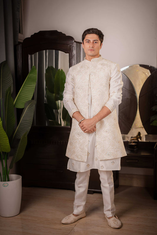 Suutraa Men's Off White Silk Embroided Kurta Pyjama Jacket Set